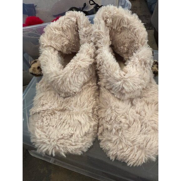 Altar'd State Fuzzy Beige Faux Fur Ankle Slippers Medium/Large Leopard Pompoms - Picture 4 of 6